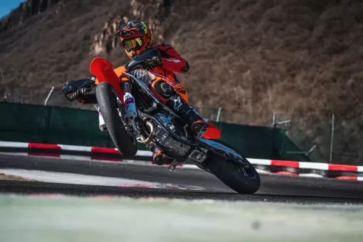 2024-ktm-450-smr-4.jpg