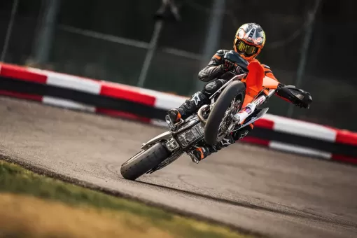 2024-ktm-450-smr-2.jpg