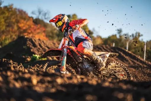 2024-ktm-sx-f-factory-editions-1.jpg